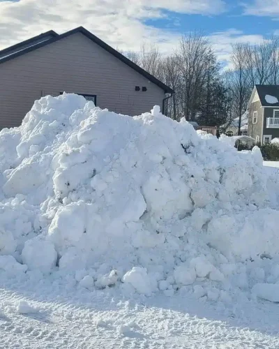 butte-neige-tas-high